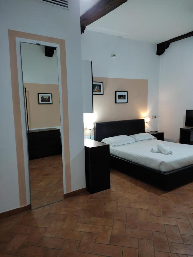 Relais Arco Della Pace Hotel Rome Exterior photo